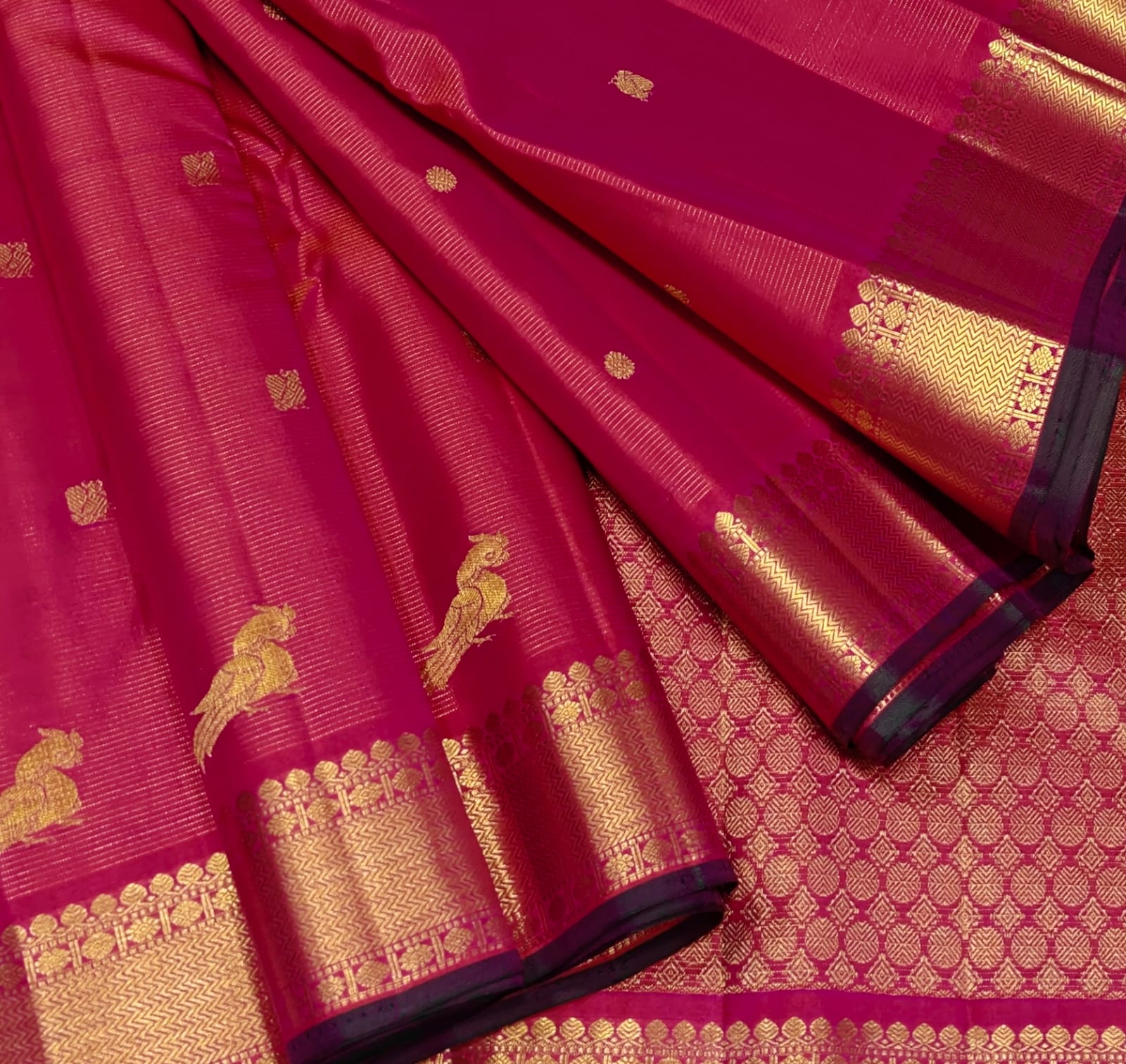 Royal Pink Kanchipuram Silk Saree with Traditional Gold Zari Border